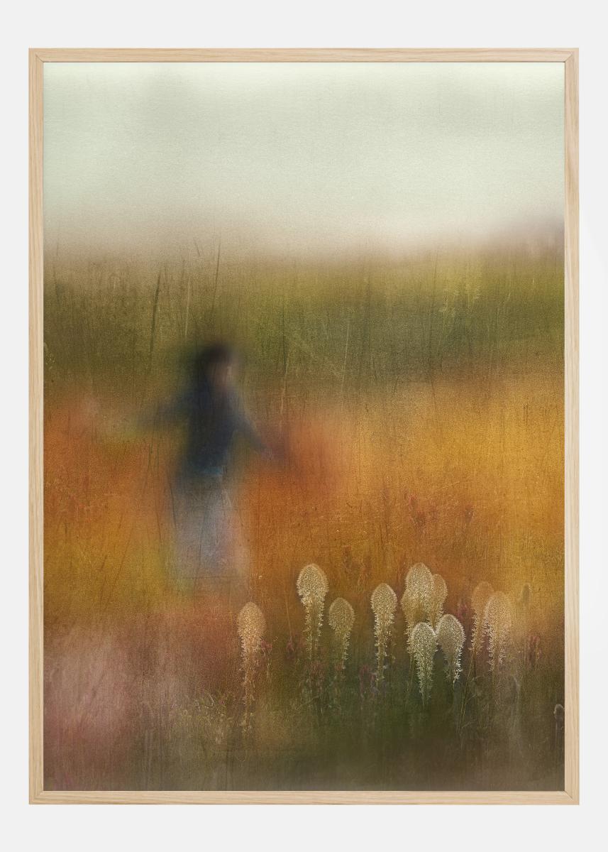 Bildverkstad A Girl And Bear Grass Poster
