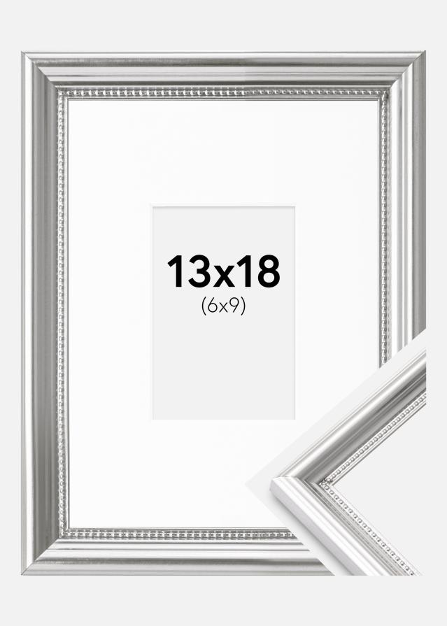 Ram med passepartou Fotolijst Gala Zilver 13x18 cm - Passe-partout Wit 7x10 cm