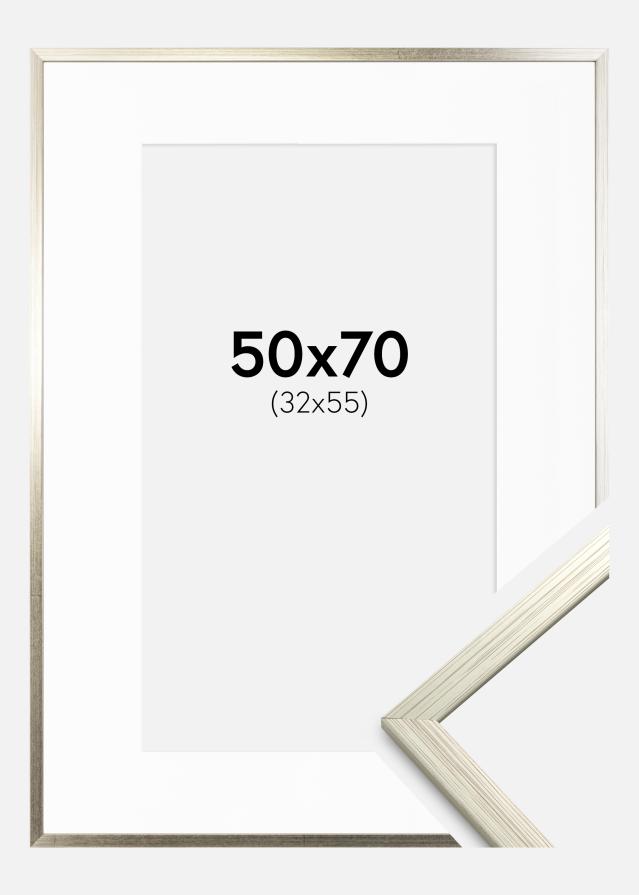 Ram med passepartou Fotolijst Edsbyn Zilver 50x70 cm - Passe-partout Wit 33x56 cm