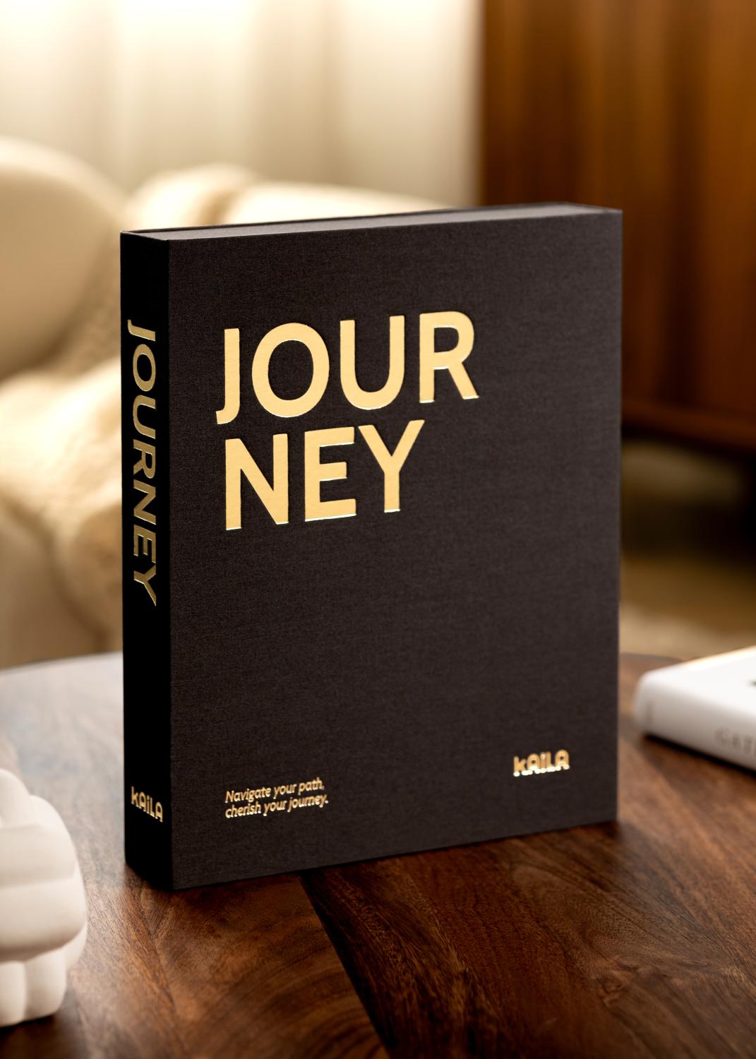 Product Image for KAILA JOURNEY Black - Coffee Table Photo Album (60 Zwarte zijden)