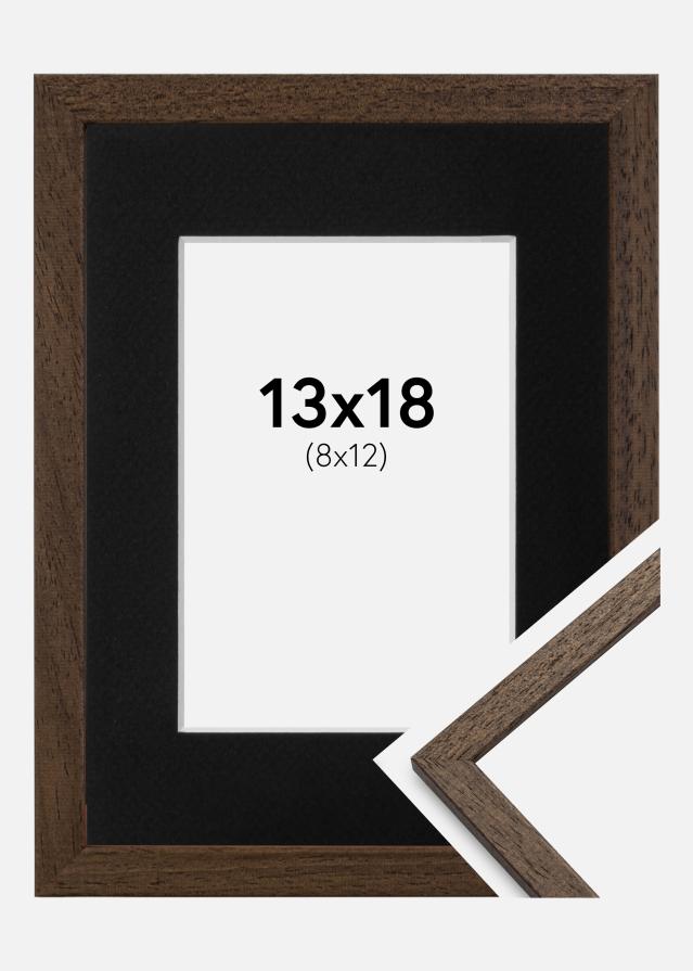 Ram med passepartou Fotolijst Edsbyn Walnoot 13x18 cm - Passe-partout Zwart 9x13 cm