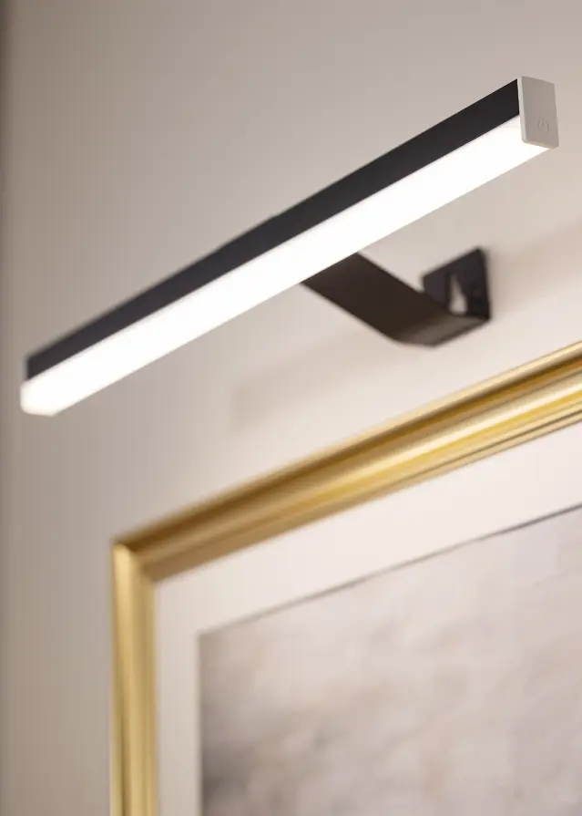 KAILA KAILA Radiate Batterijgevoed Schilderijverlichting 55 cm - Zwart