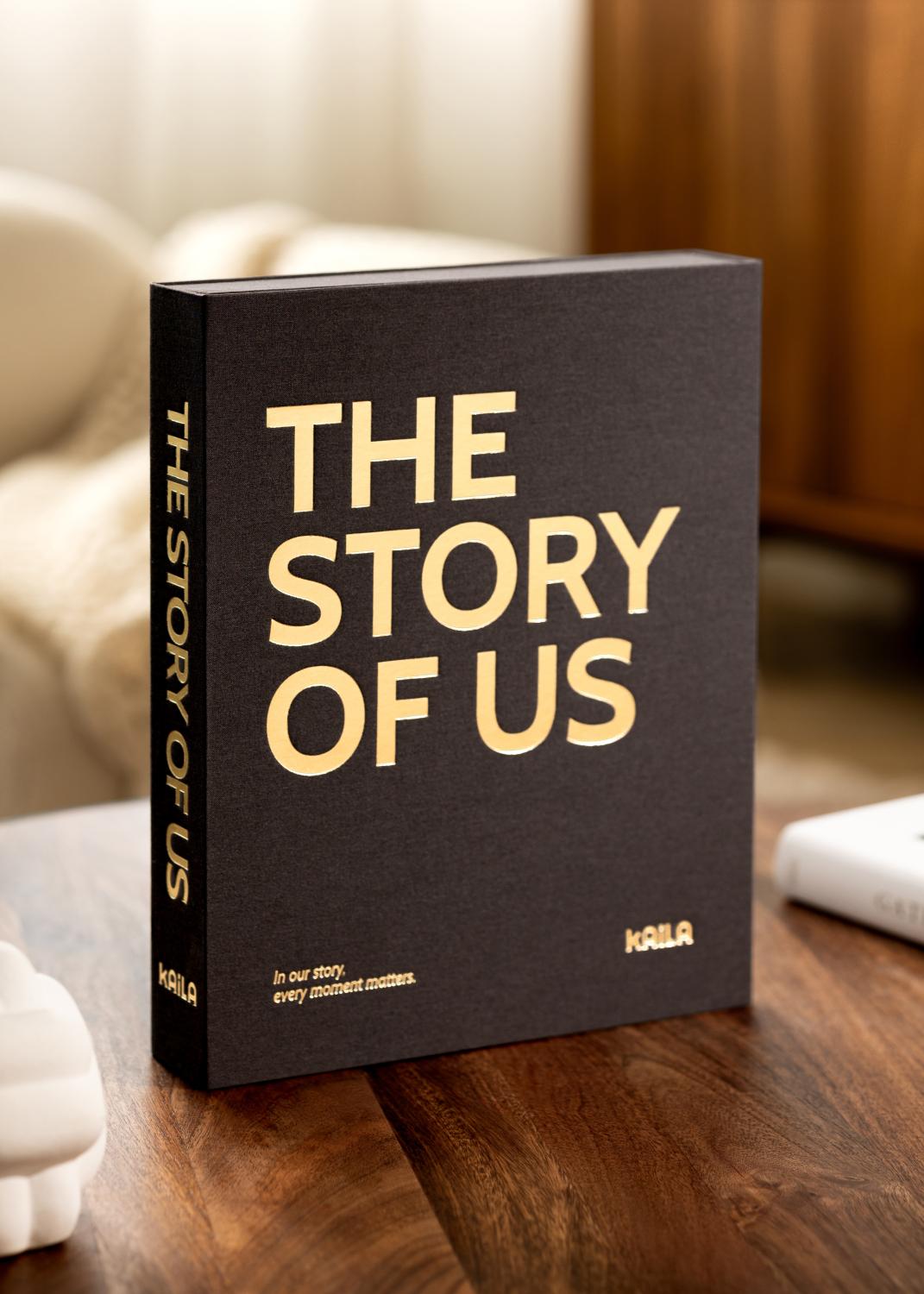 Product Image for KAILA THE STORY OF US Black - Coffee Table Photo Album (60 Zwarte zijden)
