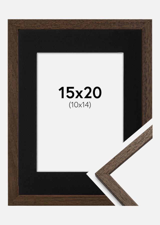 Ram med passepartou Fotolijst Edsbyn Walnoot 15x20 cm - Passe-partout Zwart 11x15 cm