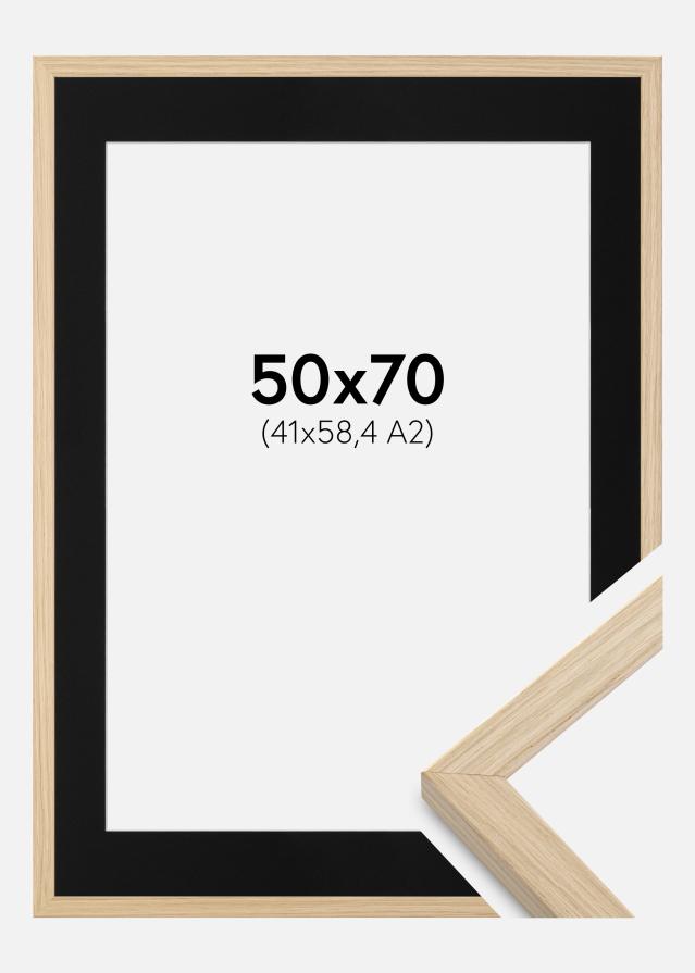 Ram med passepartou Fotolijst Grimsåker Eiken 50x70 cm - Passe-partout Zwart 42x59,4 cm (A2)