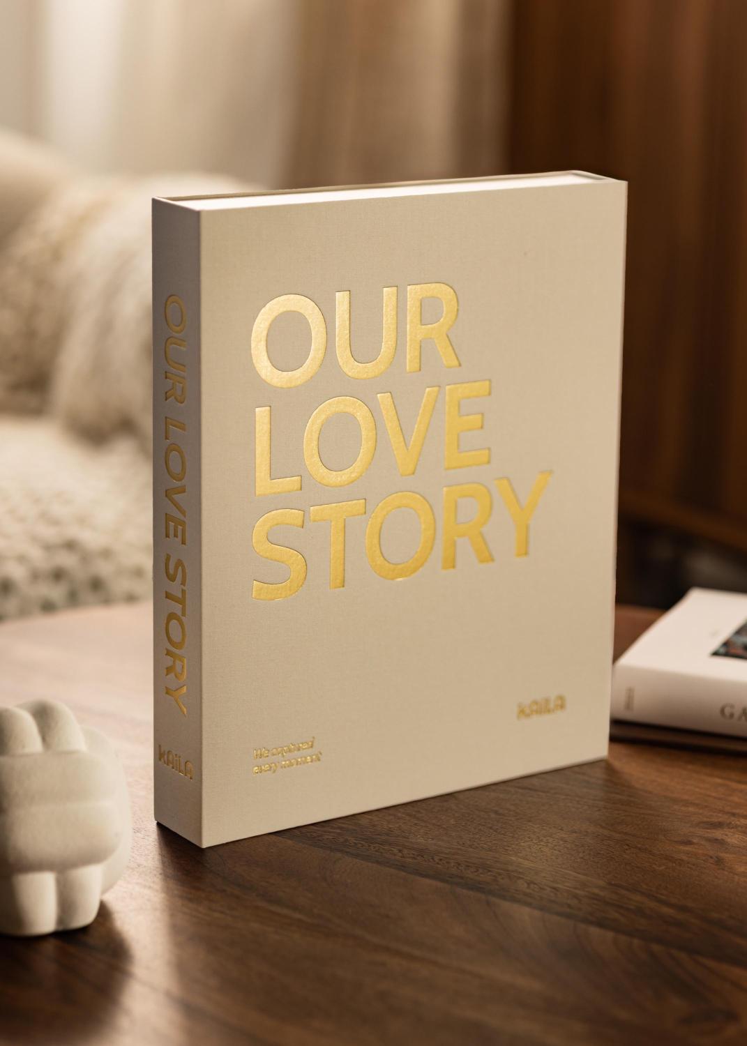 Product Image for KAILA OUR LOVE STORY Creme - Coffee Table Photo Album (60 Zwarte zijden)