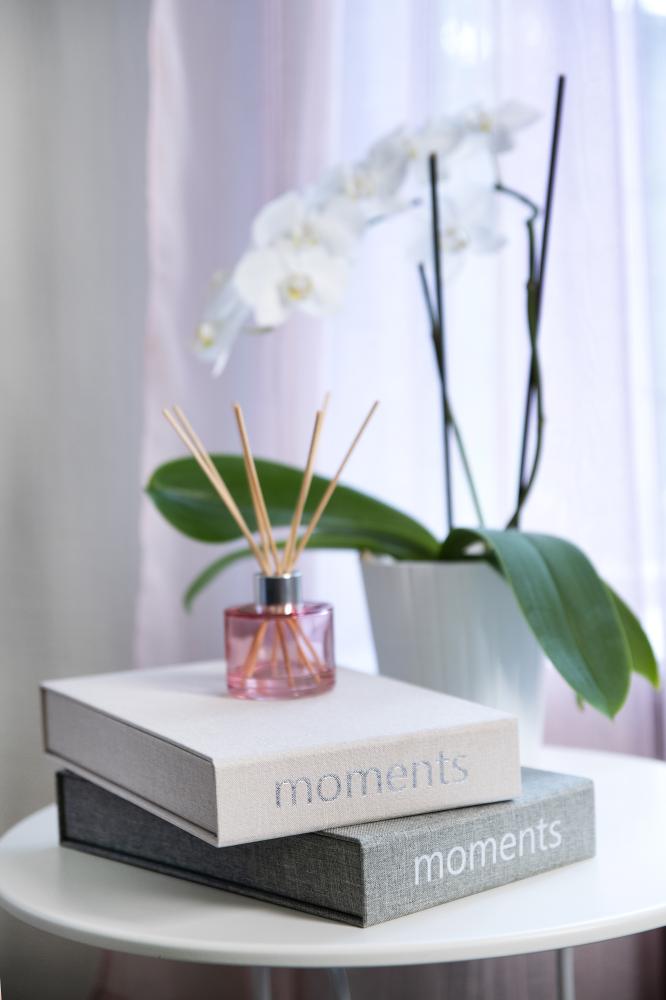 Focus Moments Beige (30 Zwarte zijden / 15 bladen)