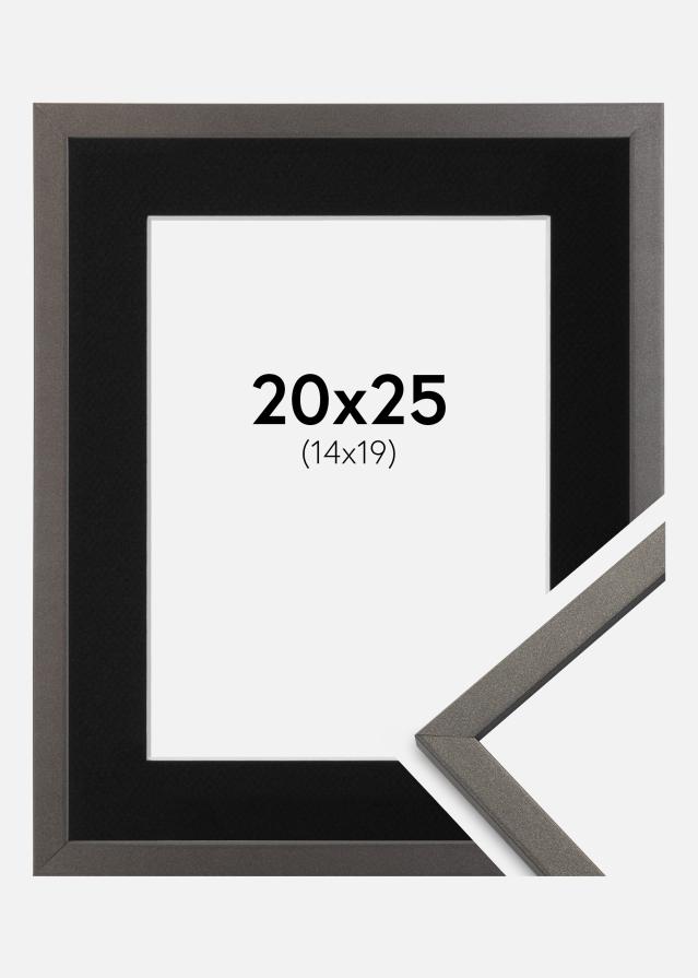 Ram med passepartou Fotolijst Edsbyn Grafiet 20x25 cm - Passe-partout Zwart 15x20 cm