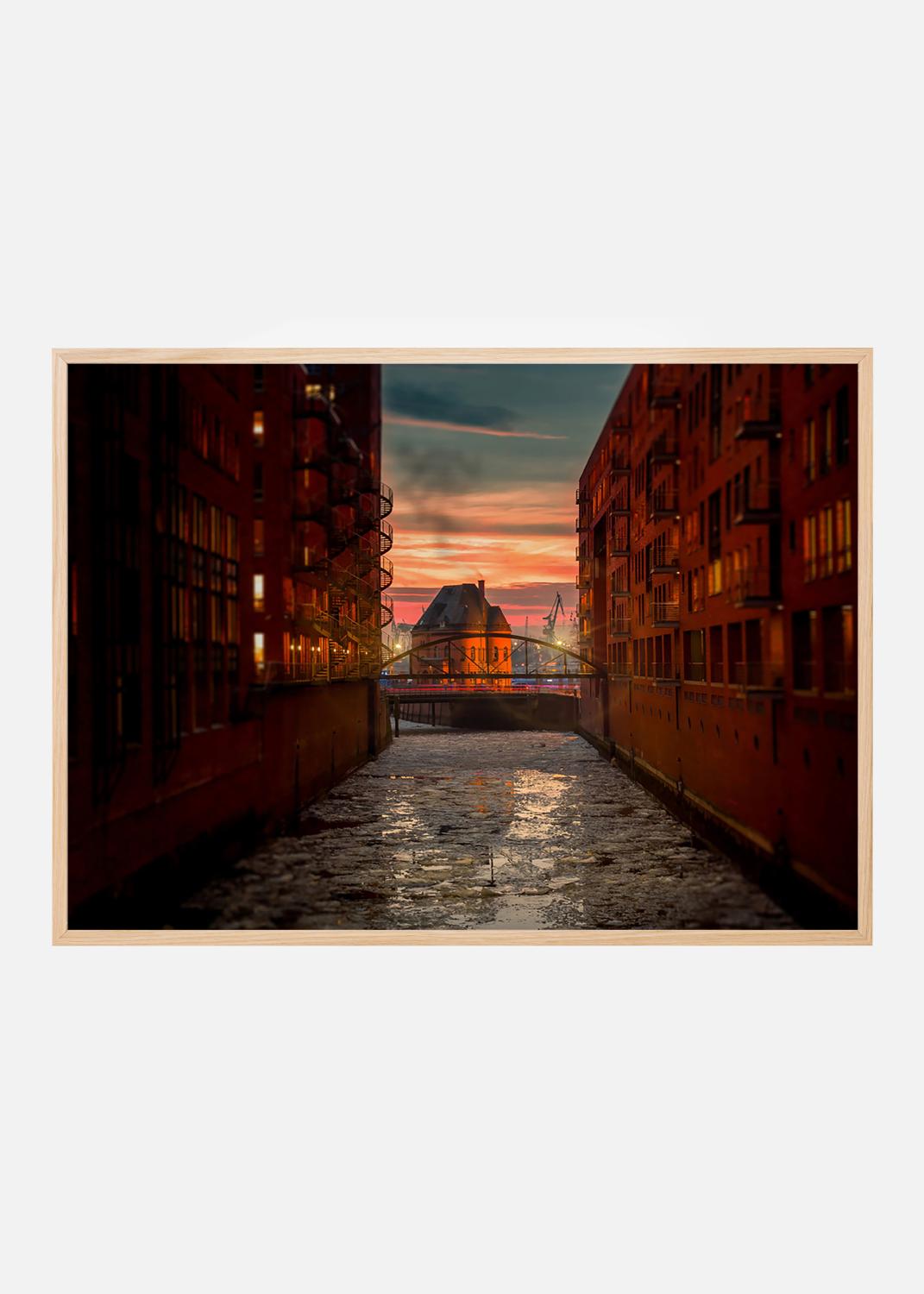 Product Image for Stad in water Poster (70x100 cm)