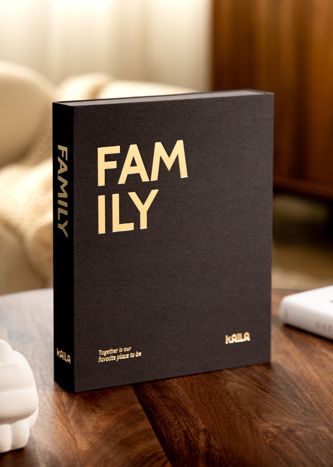 Product Image for KAILA FAMILY Black - Coffee Table Photo Album (60 Zwarte zijden)