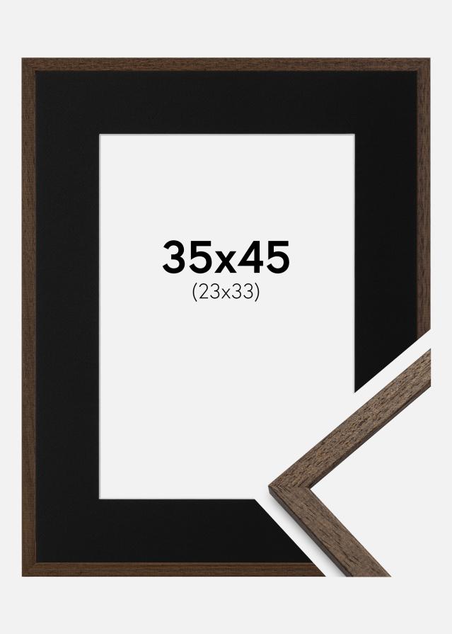 Ram med passepartou Fotolijst Edsbyn Walnoot 35x45 cm - Passe-partout Zwart 24x34 cm