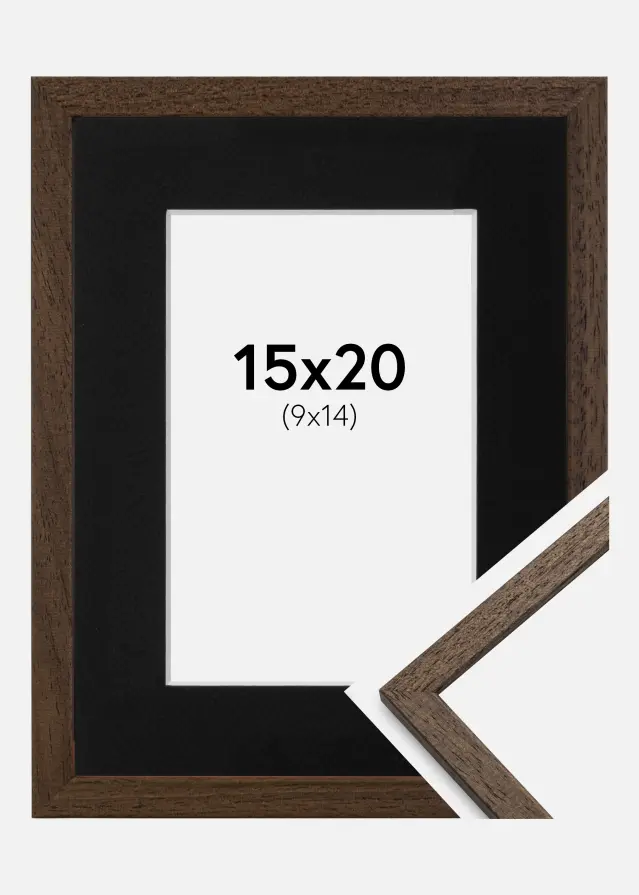 Ram med passepartou Fotolijst Edsbyn Walnoot 15x20 cm - Passe-partout Zwart 10x15 cm