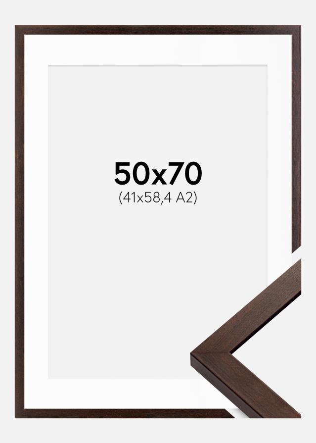 Ram med passepartou Fotolijst Selection Walnoot 50x70 cm - Passe-partout Wit 42x59,4 cm (A2)