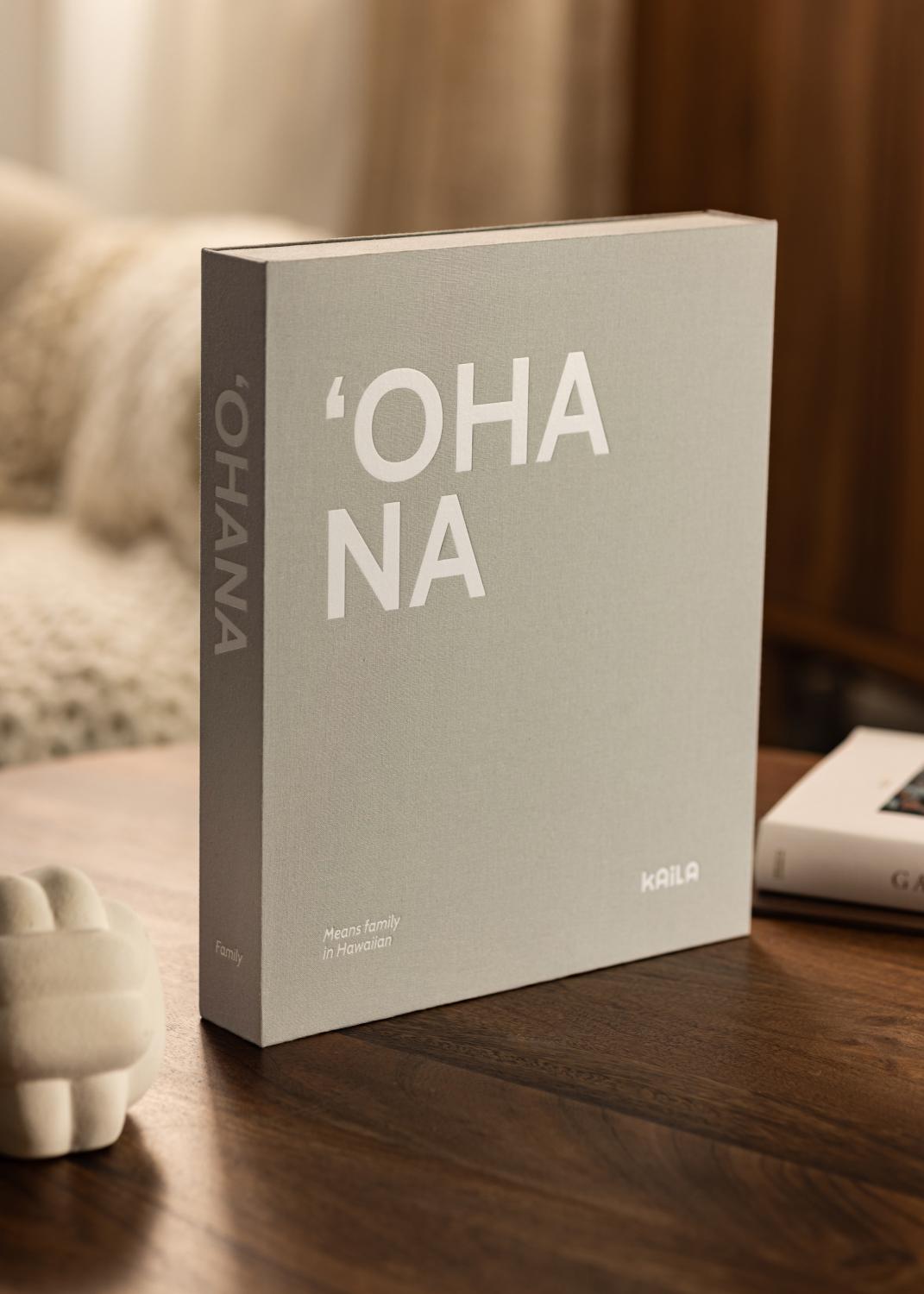 Product Image for KAILA 'OHANA - Coffee Table Photo Album (60 Zwarte zijden)