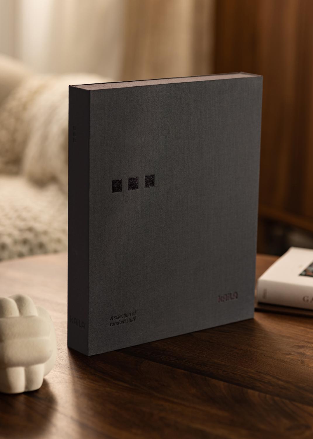 Product Image for KAILA ... - Coffee Table Photo Album (60 Zwarte zijden)