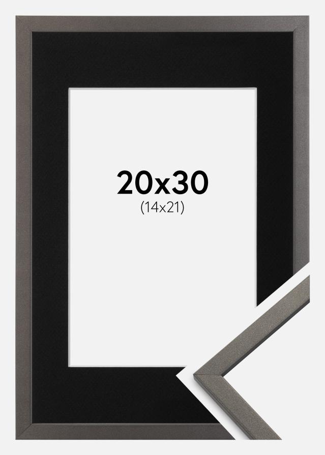 Ram med passepartou Fotolijst Edsbyn Grafiet 20x30 cm - Passe-partout Zwart 15x22 cm