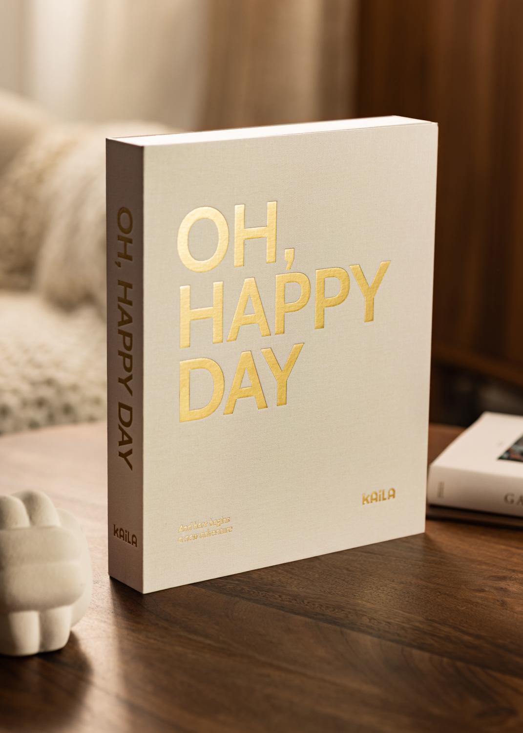 Product Image for KAILA OH HAPPY DAY Creme - Coffee Table Photo Album (60 Zwarte zijden)