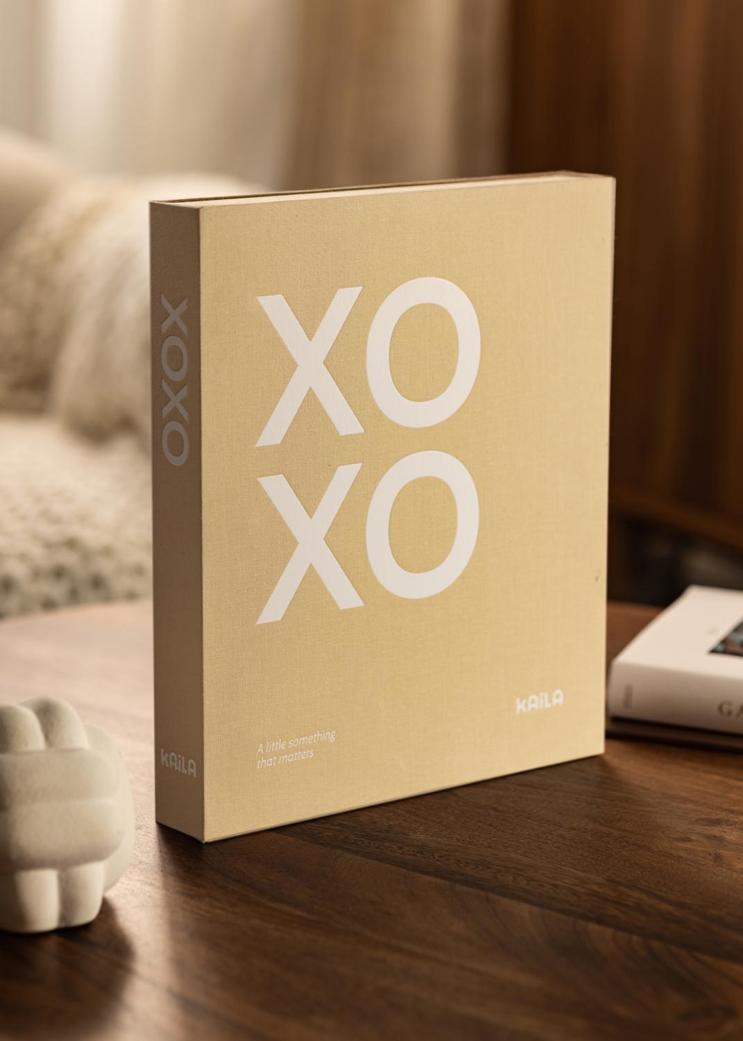 Product Image for KAILA XOXO Nude - Coffee Table Photo Album (60 Zwarte zijden)