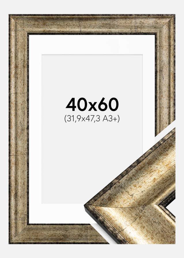 Ram med passepartou Fotolijst Saltsjöbaden Antiek Goud 40x60 cm - Passe-partout Wit 32,9x48,3 cm