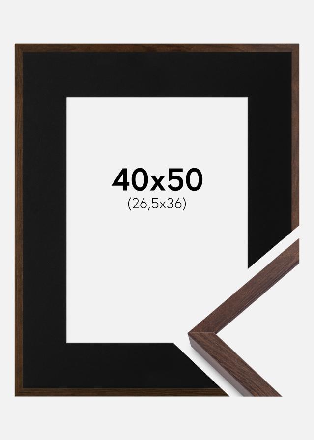 Ram med passepartou Fotolijst E-Line Walnoot 40x50 cm - Passe-partout Zwart 27,5x37 cm